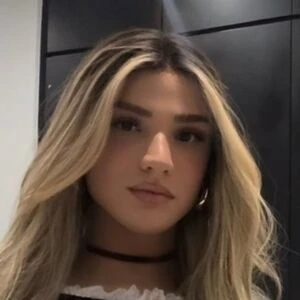 ashleyuk20
