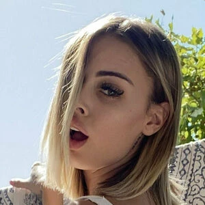 Sarah Shaye U