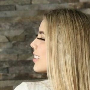 Vivianelomelin