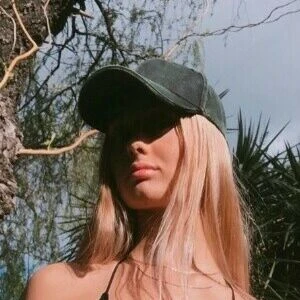 Cande Simoneit