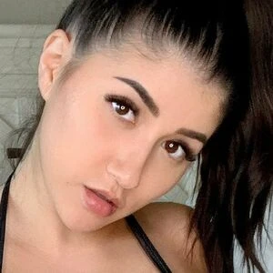 Reya Reign