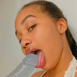 christinaeatts