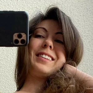 therealsabella