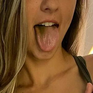 Naughtyemma2