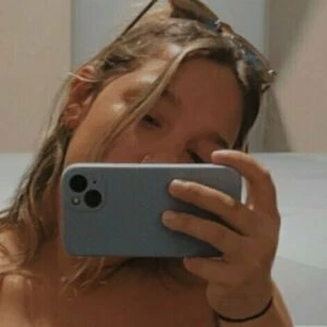mel.rrrossee