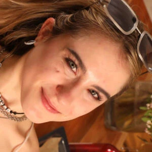 Alice T