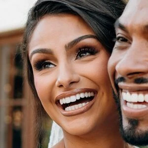 Nazanin Mandi