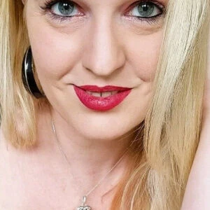 Caro_Kitten