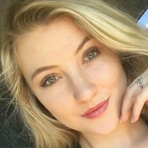 Lexi Carlson