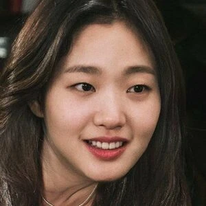 Kim Go Eun