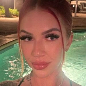 misssredrose