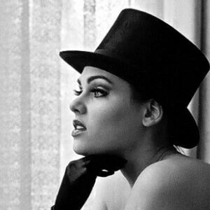 Nina Burri