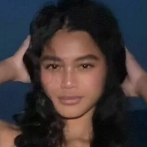 kay_cortado