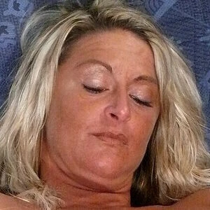 Julia Vip