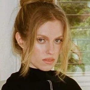 Barbara Dunk