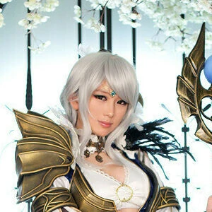 Spiral Cats Cosplay