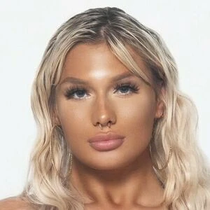 Chanel Luxx