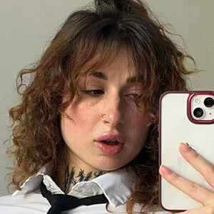 curlypolly