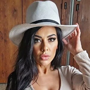 MissMonicaPerez
