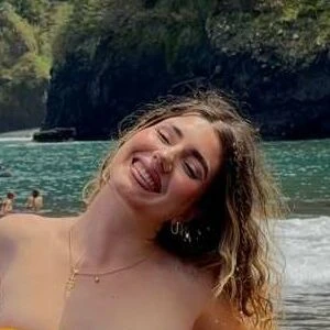 Carlota Bounce