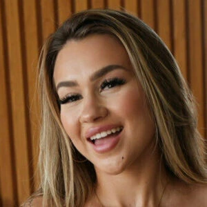 Elena Fleur