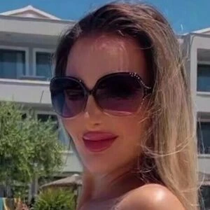 adelina_3088