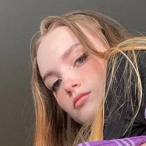 ursecretgirlfriend | ursecretgf | Pyra Fae