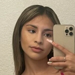 LuvelyAlexis