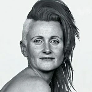 Lucy Bloom