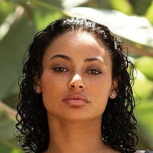 Tamera Kissen