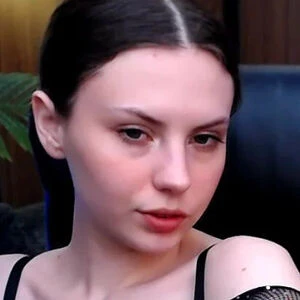 Desaura_Lora