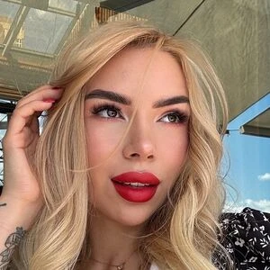 Katie_Love