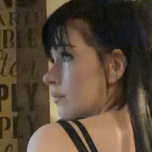 Emelia ASMR