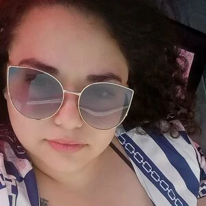 bigcurvymalia