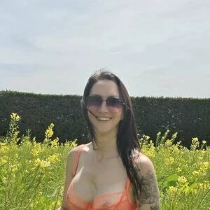 Thatmum Nextdoorx
