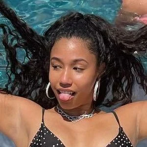 Roxyrose_