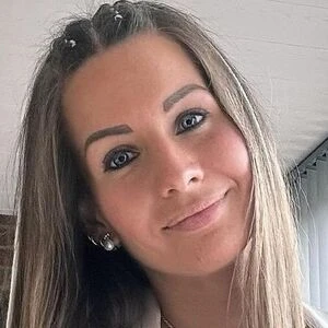 szandi_hivatalos