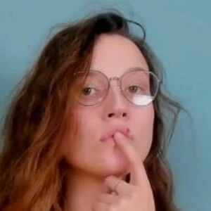 sofia_shy