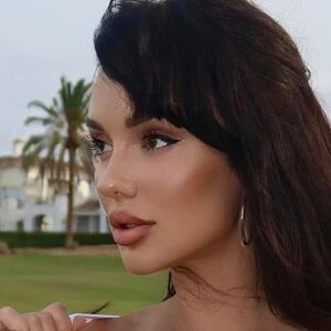 anna_kondratenko