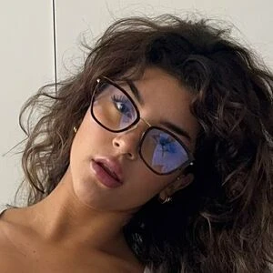 Zoe Gara