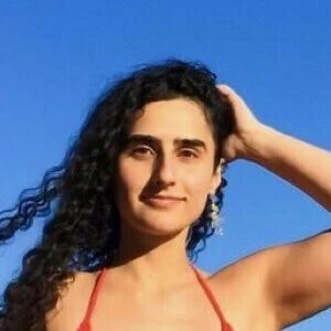 annastayzia