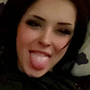 lyndseyunfamous