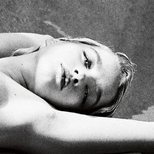 Adele Farine