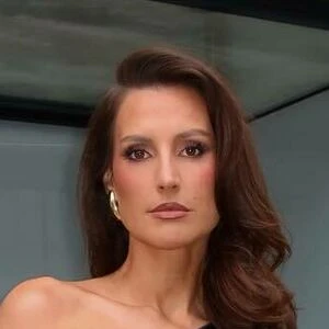 Laura Dundovic