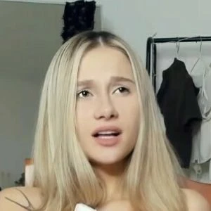 MrsCherry25