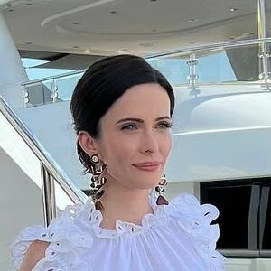 Elizabeth Tulloch