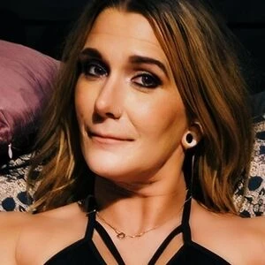 TheQueenB