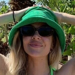 MacKenzie Porter