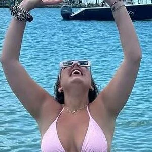 Julia Maker