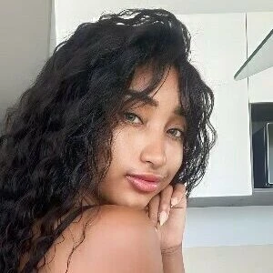 naeilyevansfree